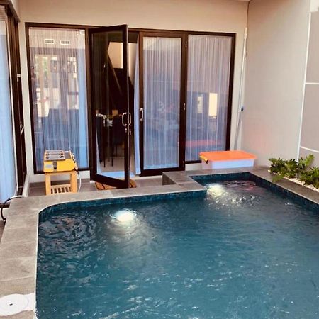 Platinum Setrasari Guest House 5Br Private Pool Bandung Luaran gambar